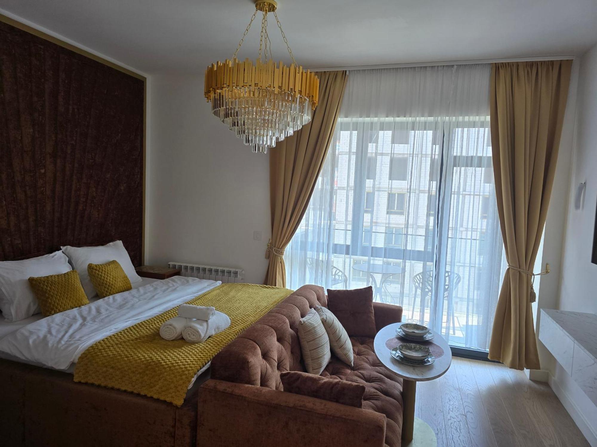 Beldorado - Waterfront Luxury Designer Апартаменты