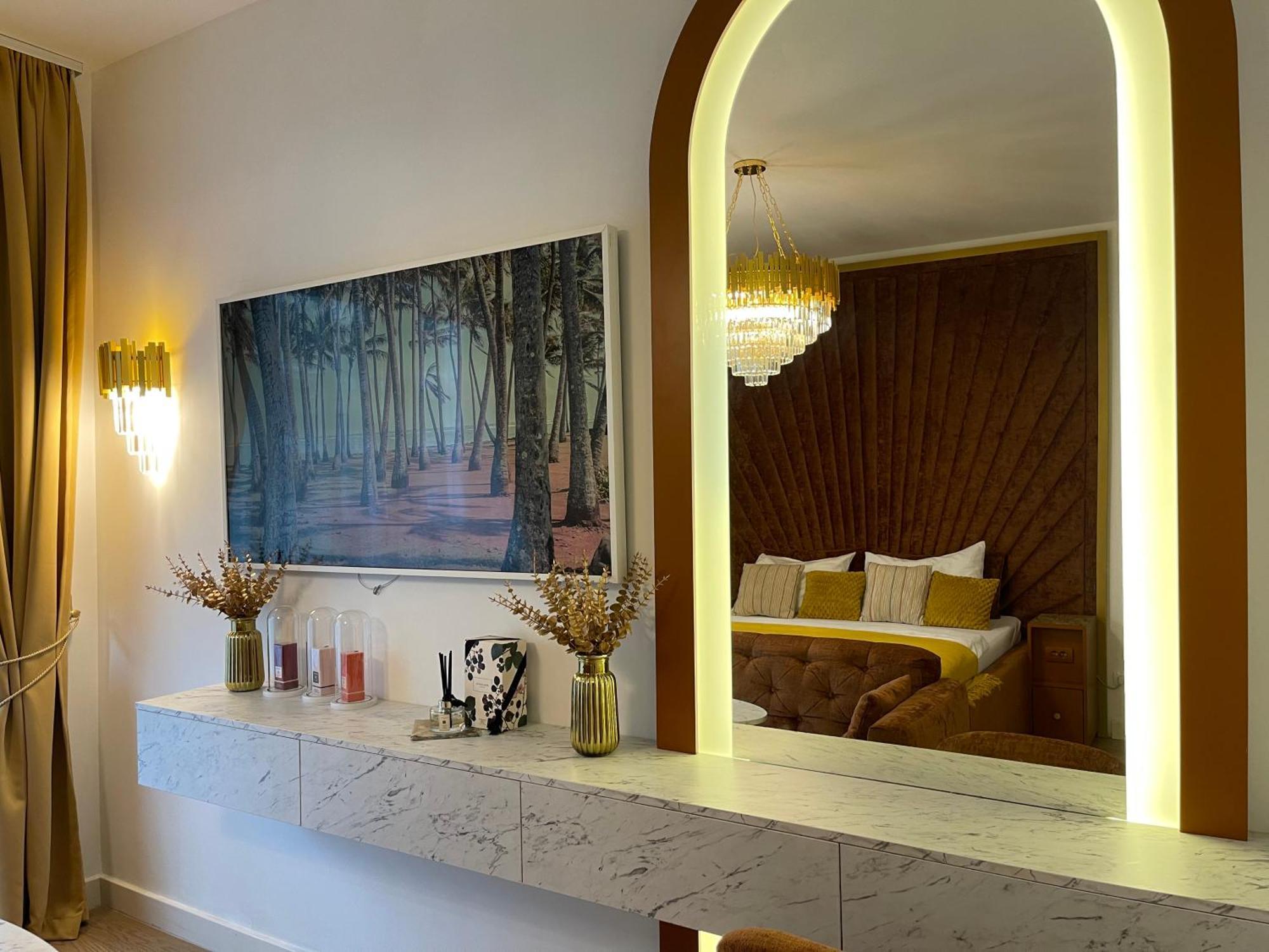 Апартаменты Beldorado - Waterfront Luxury Designer